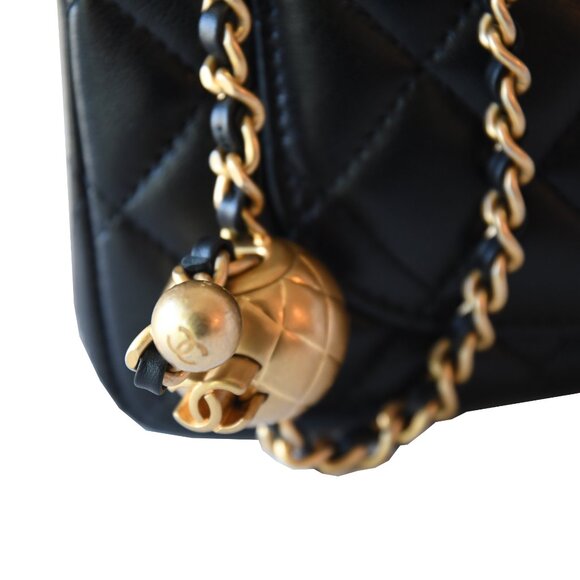 Chanel Quilted Lambskin Pearl Crush Rectangular Flap Bag Gold Hardware Black - Picture 6 of 6